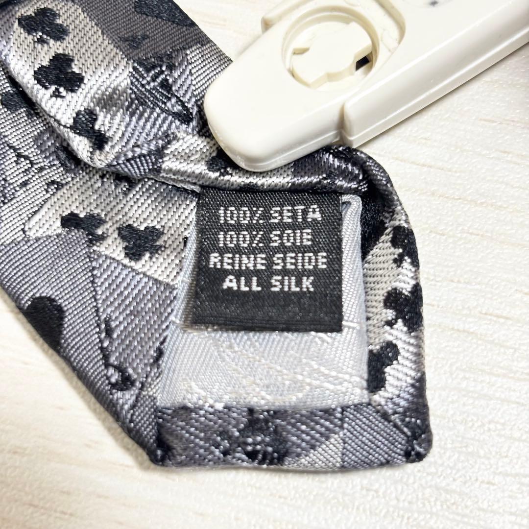 Vivienne Westwood ヴィヴィアン トランプ オーブロゴ ネクタイ