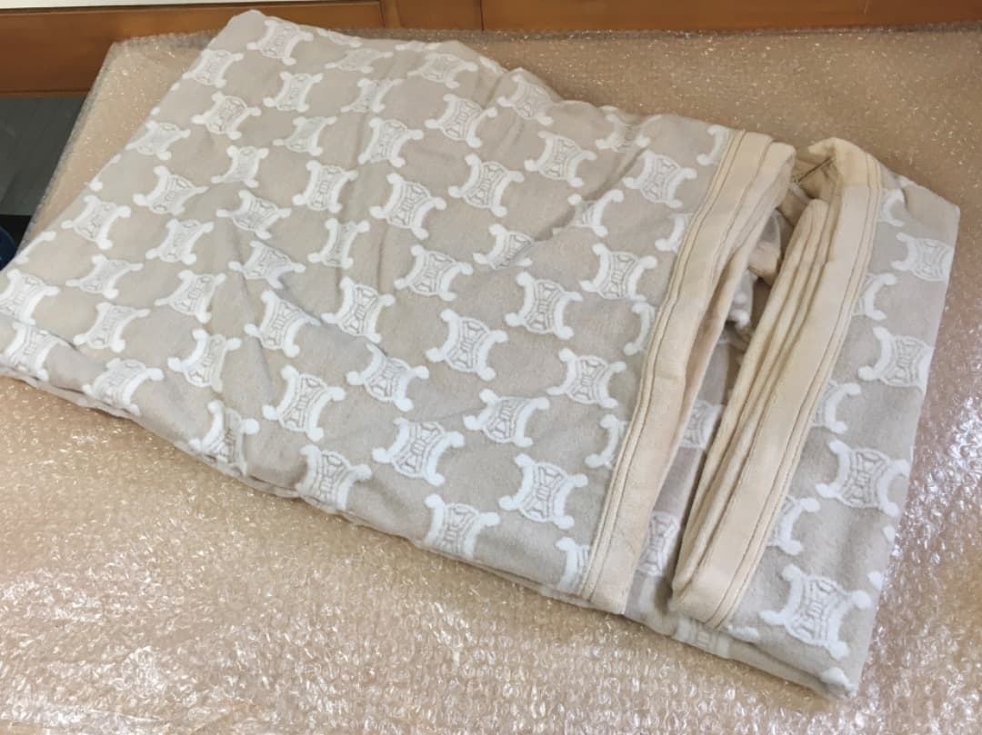 ○CELINE ベージュ 毛布 140cm×200cm
