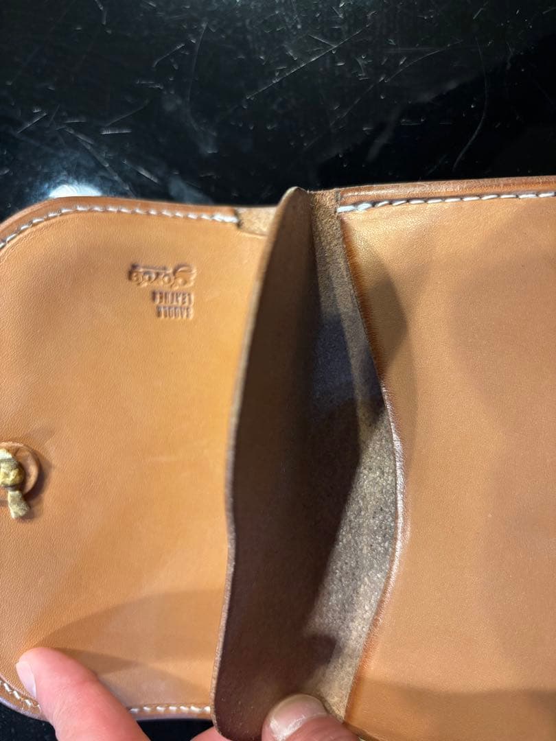 たまや 美品中財布ゴローズ二つ折り財布 サドル レザー