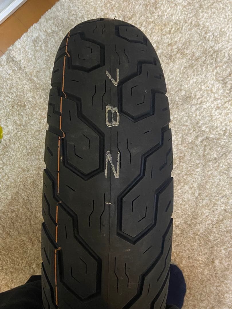未使用　DUNLOP 170/80-15 K555 リア