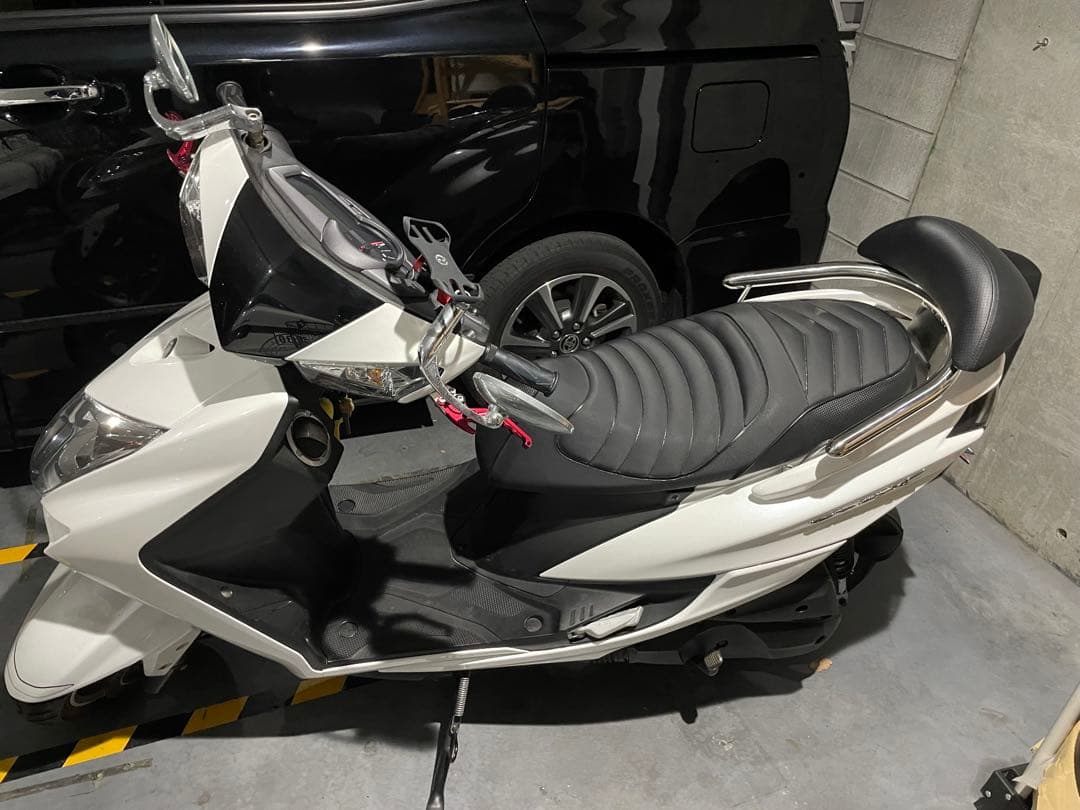 ヤマハ　シグナスX 4型　5型　DCR ローダウン　タックロールシート