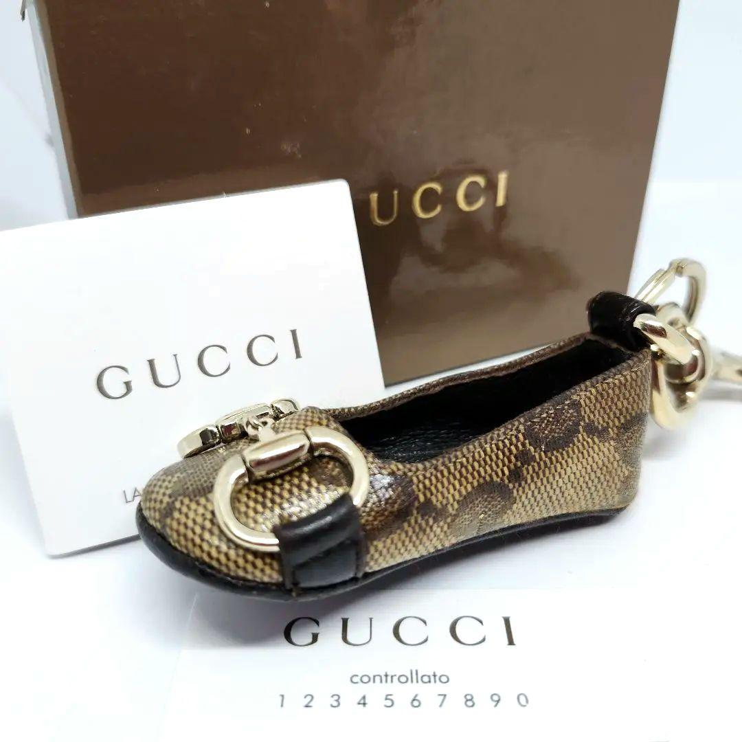 GUCCI グッチ キーリング GG ビット キャンバス ゴールド シューズ 靴