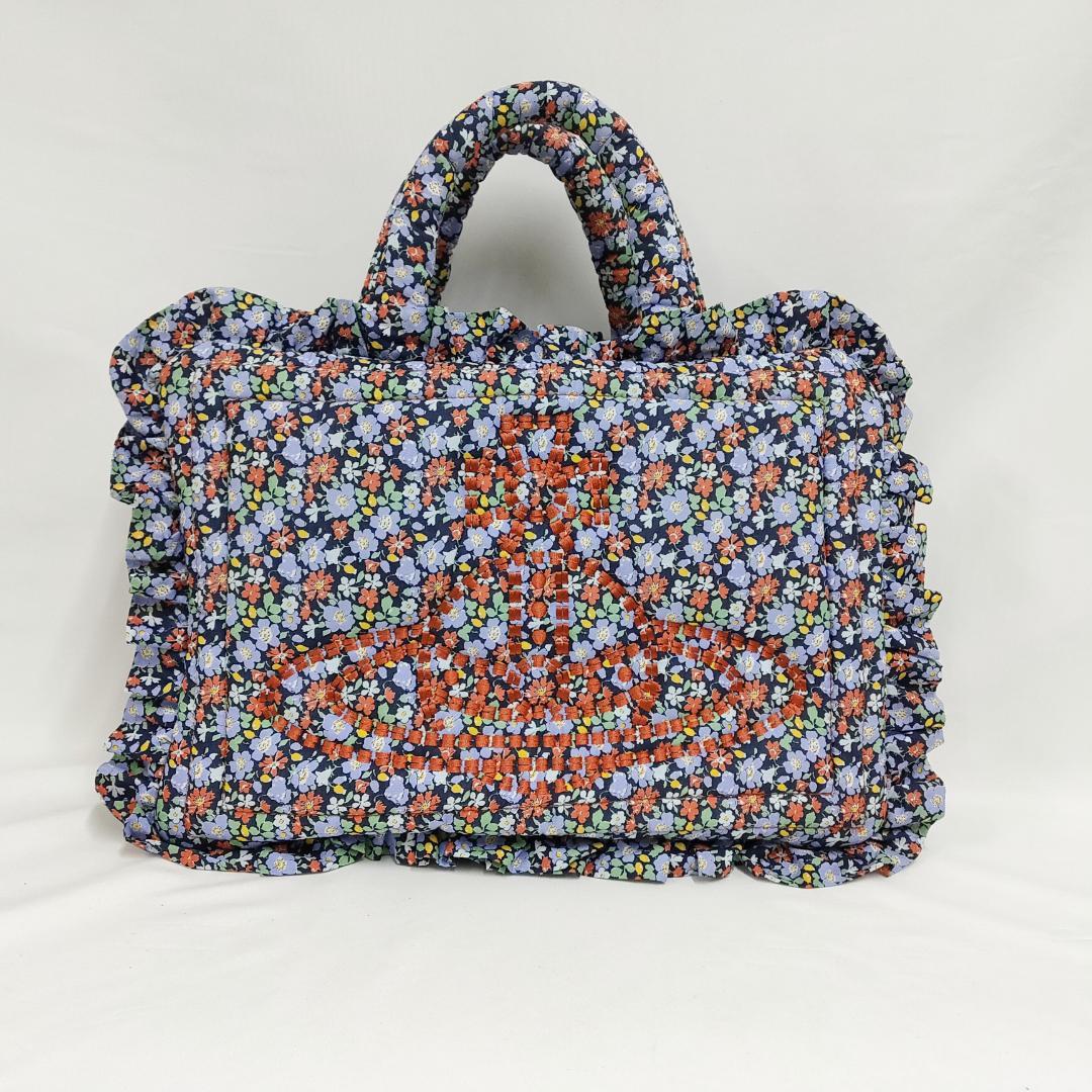 ○★新品 未使用 ヴィヴィアンウエストウッド フリルアイダーダウンボストンバッグ