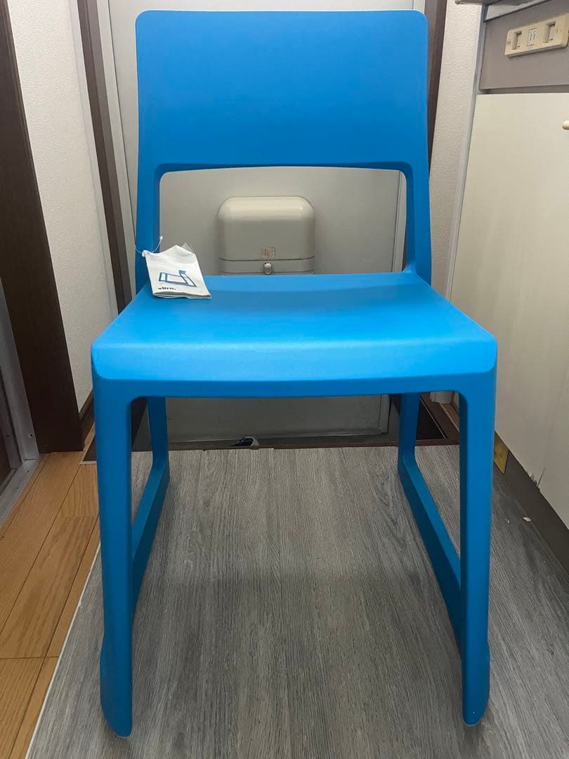 vitra ヴィトラ　Tipton ティプトン　チェアブルー