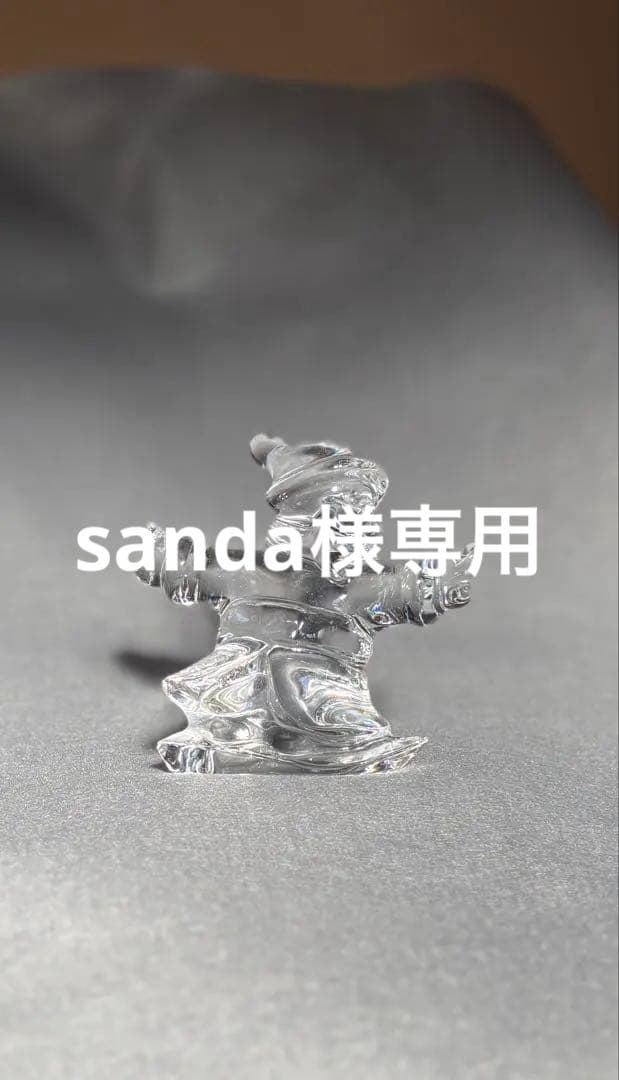 サンタさんがスノーボードに乗っている置物と天使が笛を吹いているバカラ 置物2点