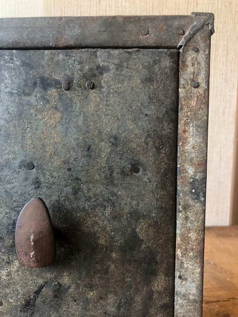 錻力の硯箱　文箱　ブロカント　ブリキ