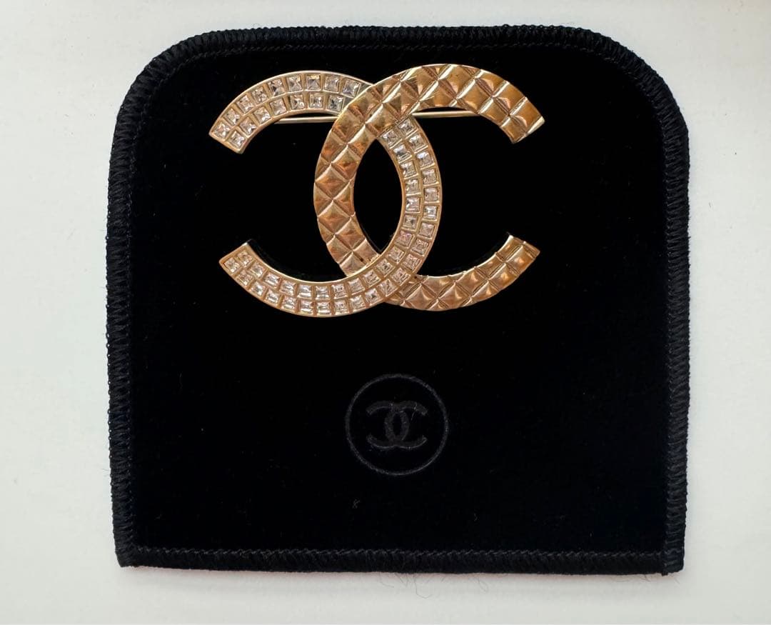 【美品】シャネル CHANEL ココマークブローチ B17C