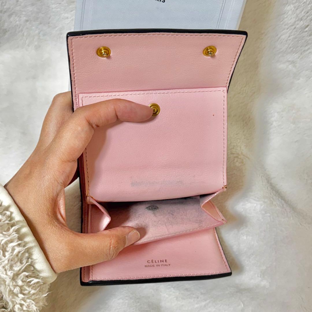 セリーヌ Celine 三つ折り財布　ブラック　ゴールド金具