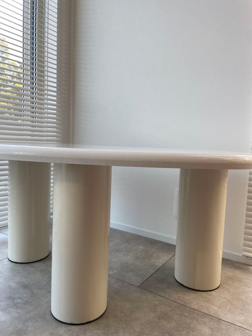 アシンメトリック センターテーブル　ポストモダン　北欧　ローテーブル