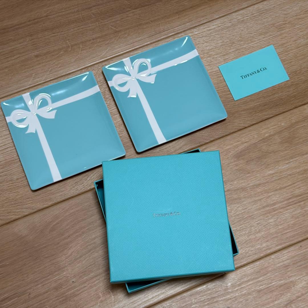 ティファニー　ブルーボックス　スクエア　デザートプレートセット