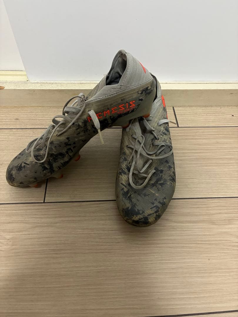 NEO 3 グレー カモフラージュ サッカーシューズ