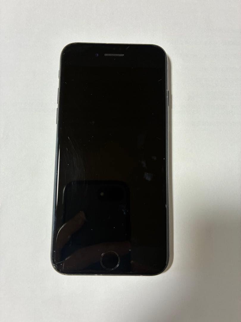 Apple iPhoneSEブラック　128GB
