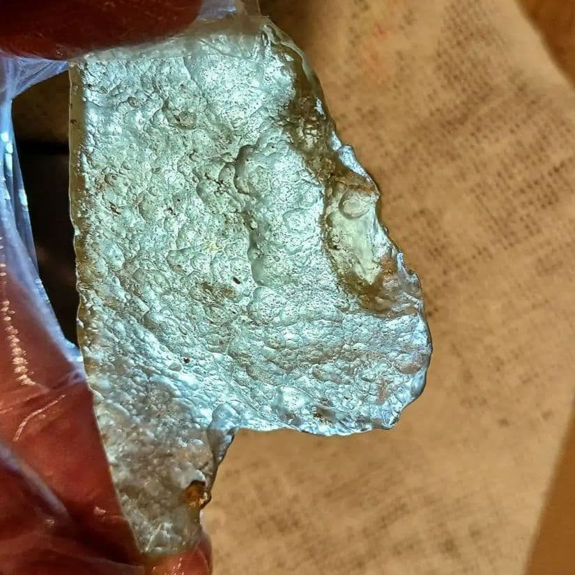 【美品 高品質】リビアングラス 原石　ラフ　高品質　インパクトガラス