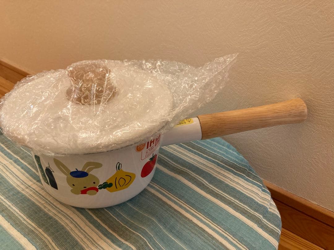 新品！ファミリア 激レア　ミルクパン　鍋最終値下げ