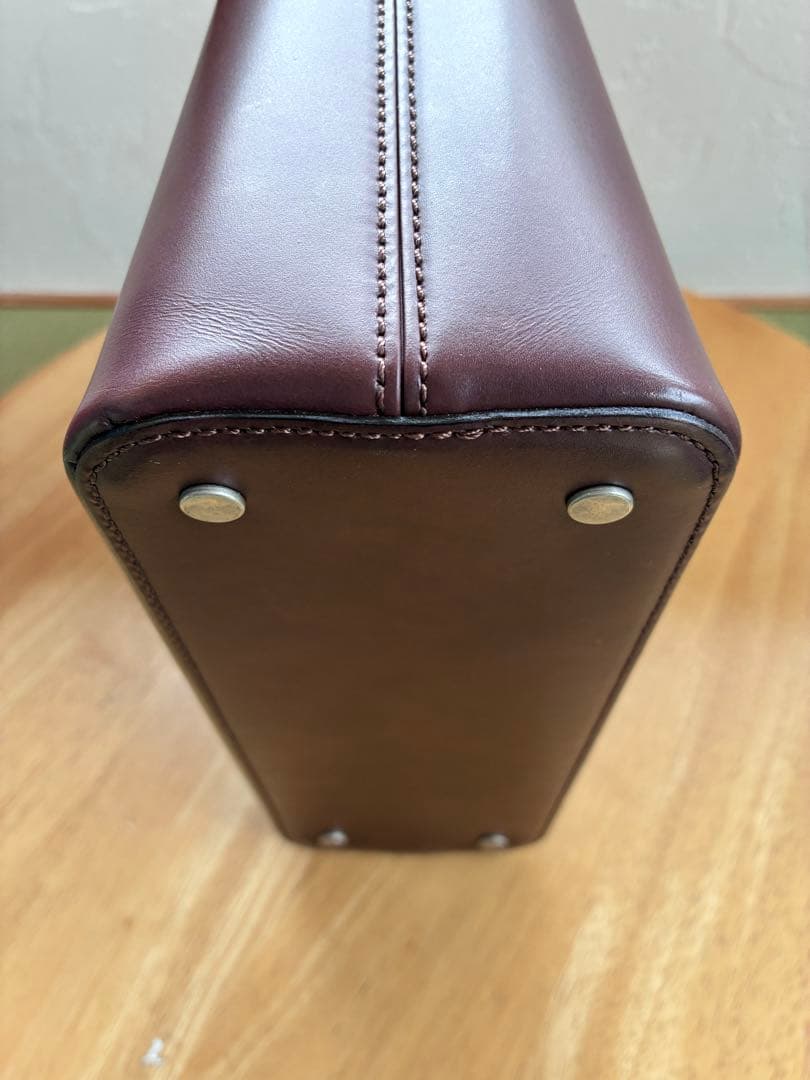 エルゴポック　06シリーズ　ワキシングレザーミニトートバッグ