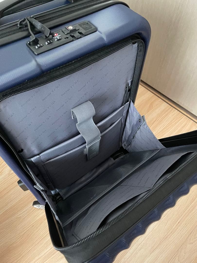 NEW TRIP スーツケース　機内持ち込み　新品