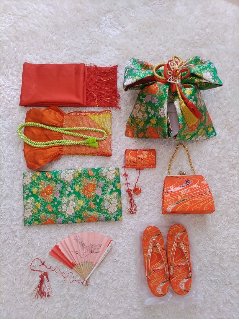 七五三用着物　7歳　紺　紫　金　フルセット　作り帯　正統派　レトロ　まとめて　緑