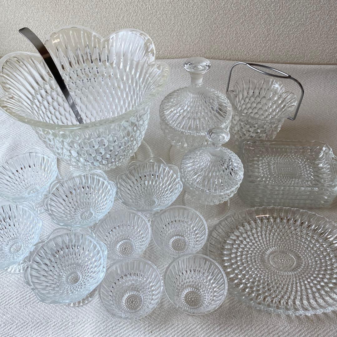 ①70年代 フルーツポンチ クリアプレスガラス 器 大型 花型 お玉付