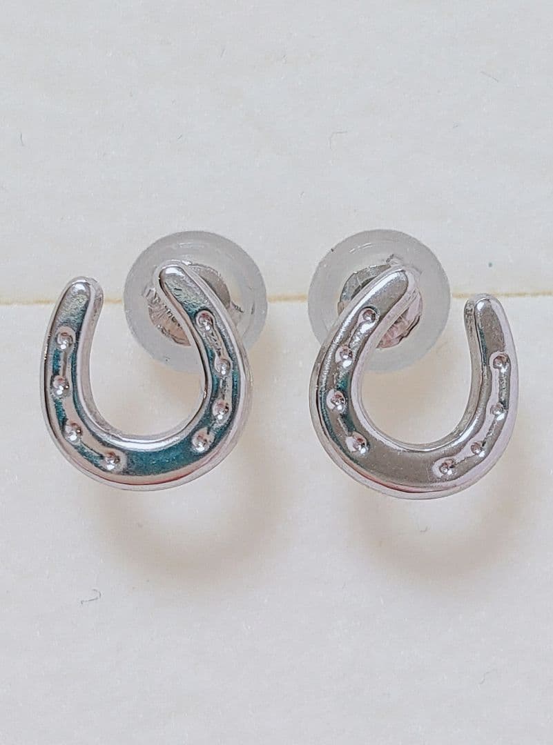 新作 未使用品 k14WG ピアス