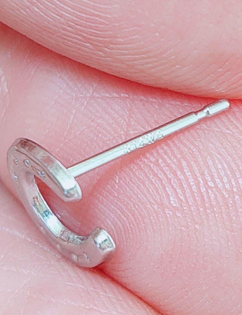 新作 未使用品 k14WG ピアス