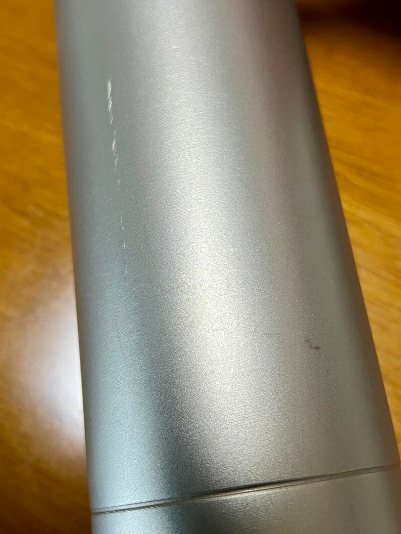Therma 400・チタン製サーモボトル