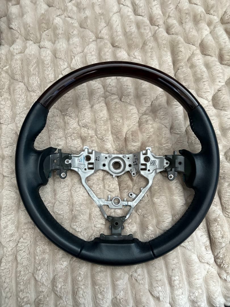 60ハリアー部品（前期プレミアム装着品）