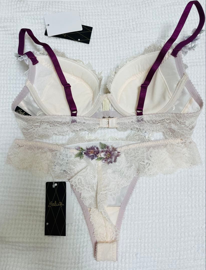 【年始セール】サルート　ブラC75 ソングL 09 インドの花嫁　OC