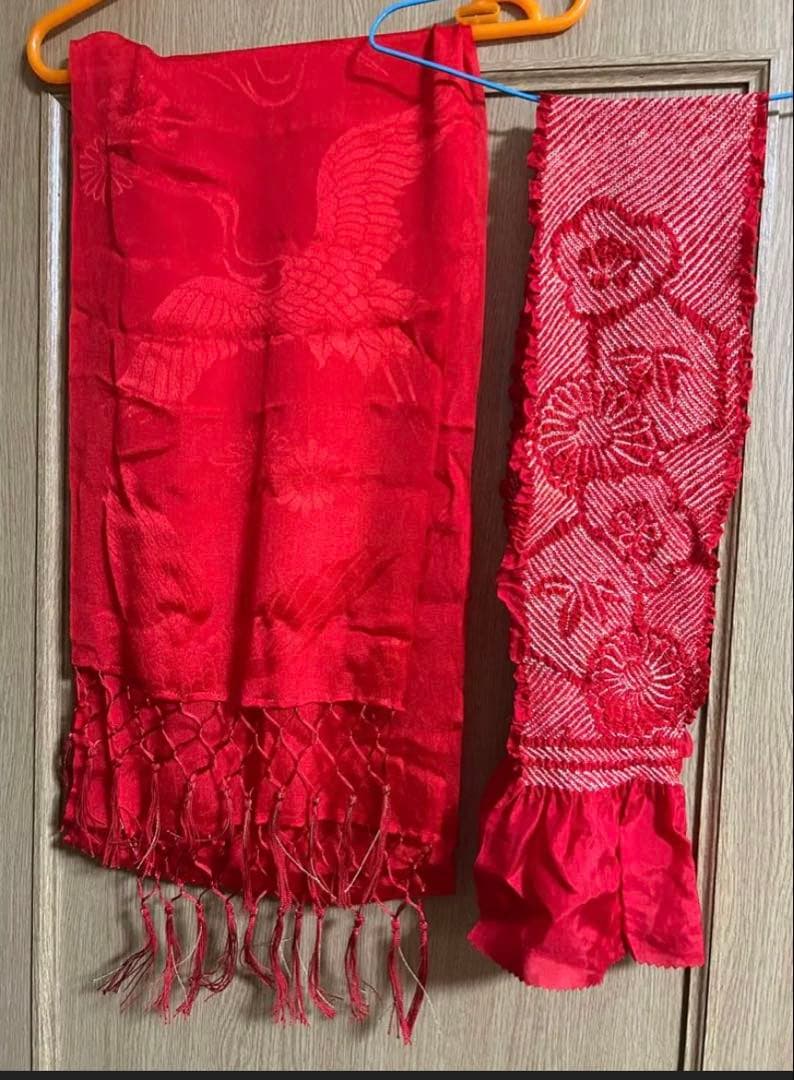 七五三 和装着物　はこせこセット 赤 白 花柄　髪飾り　長襦袢　中古品　美品
