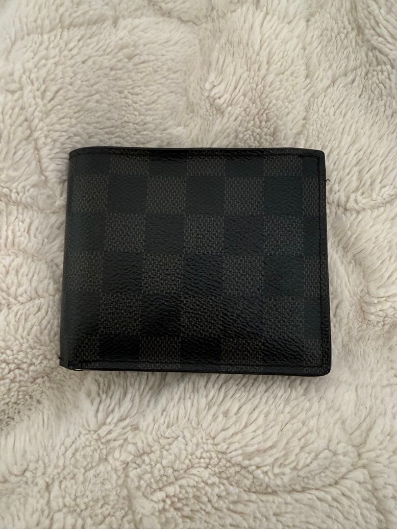 LOUIS VUITTON ルイヴィトン ダミエグラフィット 二つ折り財布
