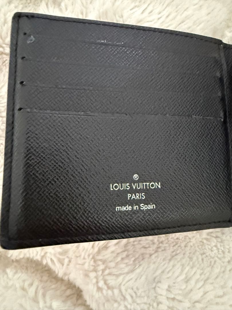 LOUIS VUITTON ルイヴィトン ダミエグラフィット 二つ折り財布