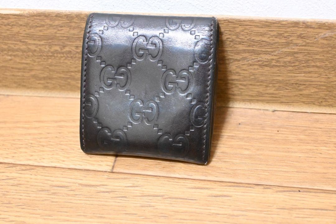 Gucci シマレザー　ケース　ブラウン