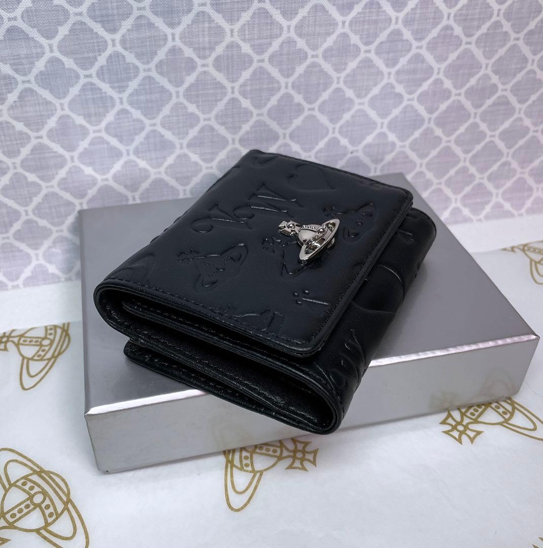 【新作✩内柄も素敵】Vivienne Westwood 三折財布 黒 マット