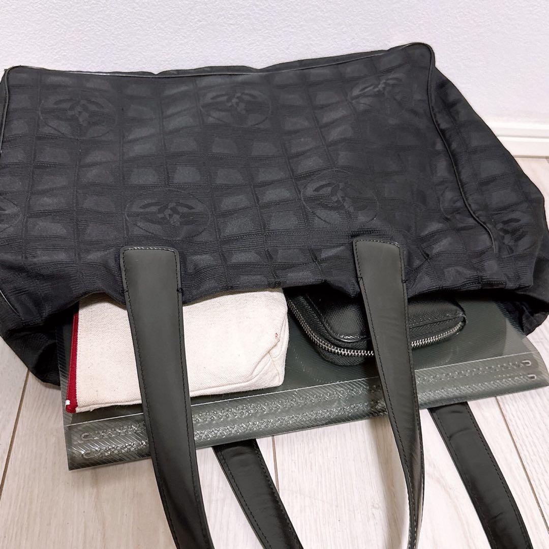 《美品》CHANEL(シャネル)トートバッグ ニュートラベルラインMM