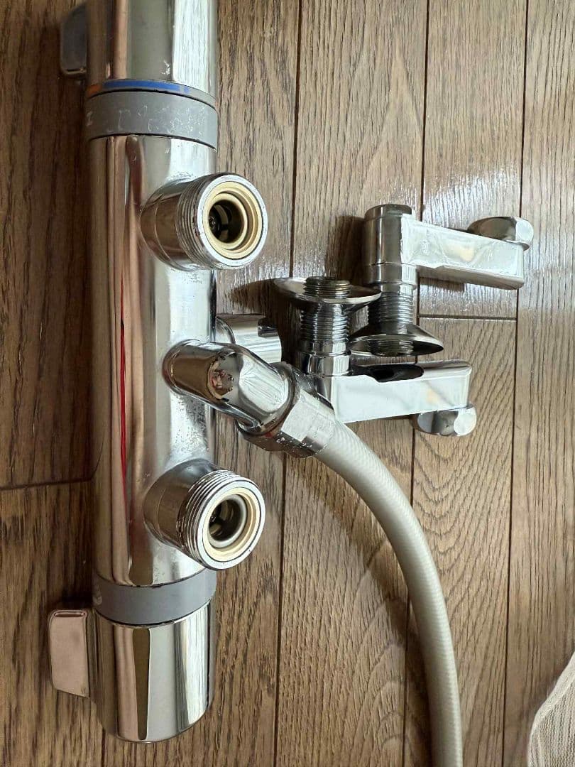 TOTO シャワーヘッドとホースセットTMJ40C3SV7R