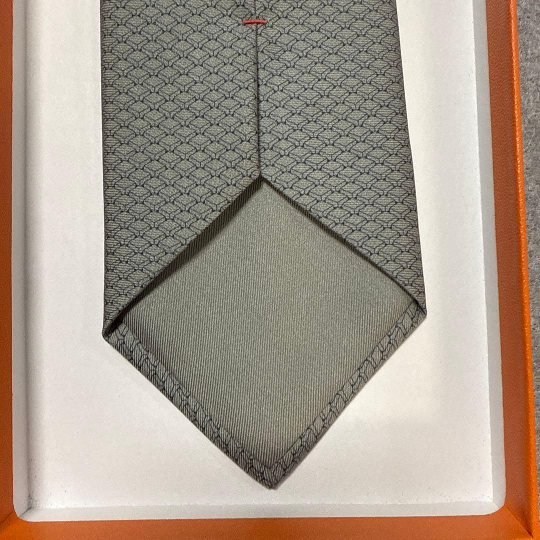 エルメス　ネクタイ　グレー　シルクジャガード