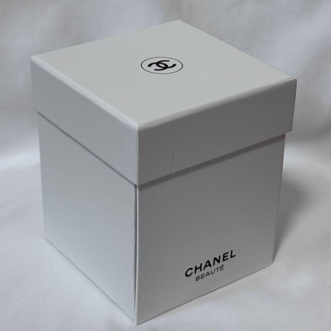 CHANEL N°5 100周年記念 VIPギフト スノードーム 2021