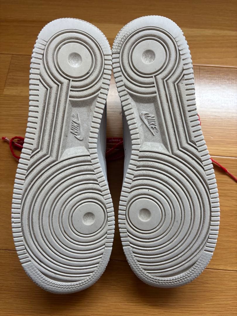 たいNike Air Force 1 ホワイト Supreme 27.5