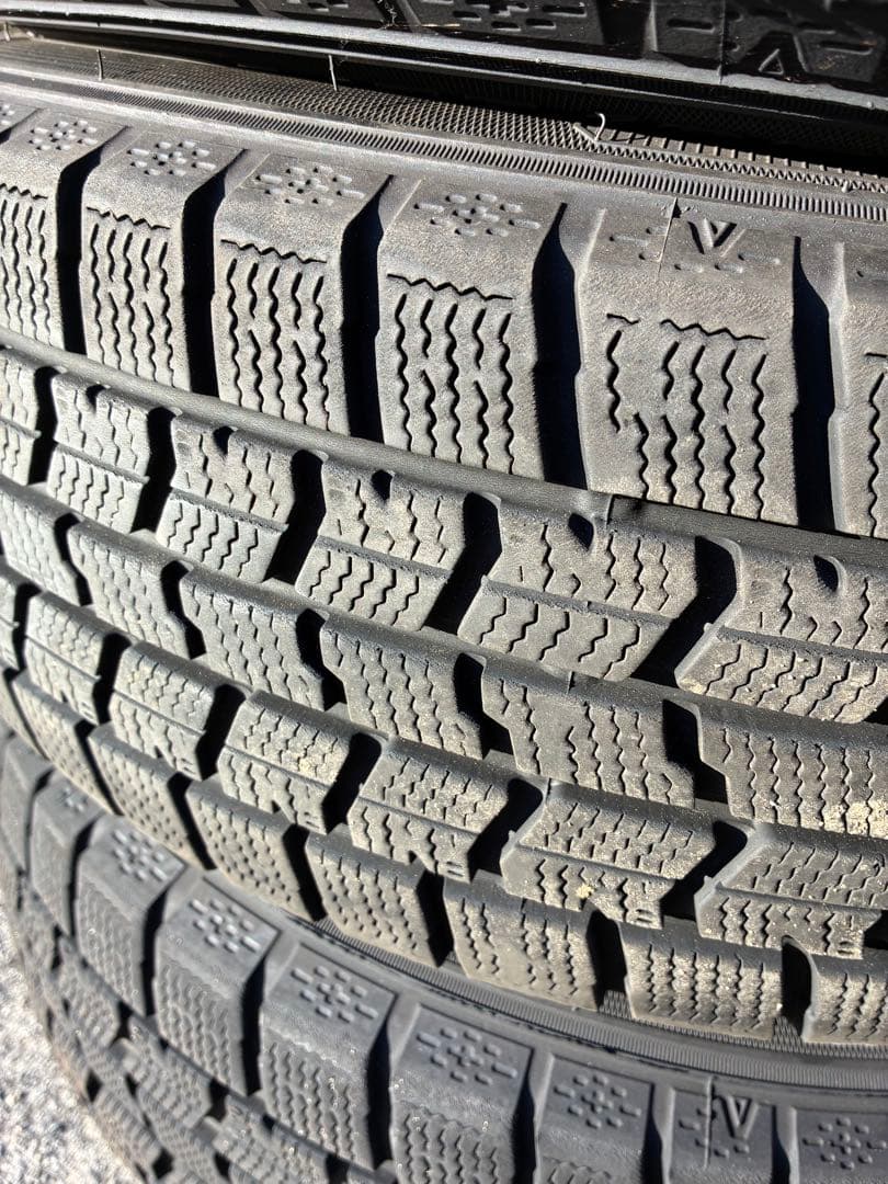 グッドイヤー スタッドレス 175/65R15 84Q 4本セット
