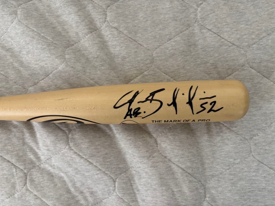 元オリックス　バルディリス選手　サイン入りバット　ローリングス