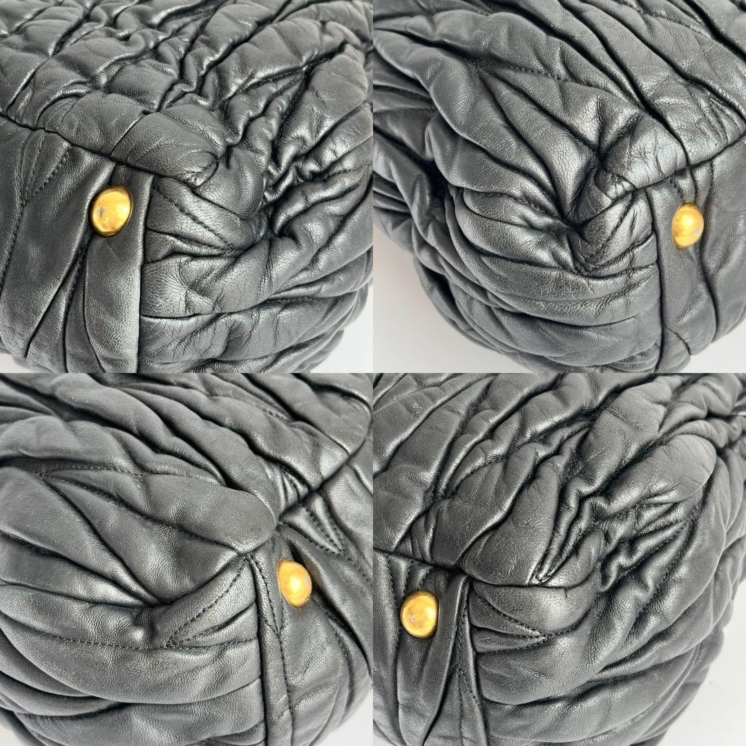 ✨極美品✨　MIUMIU マテラッセル　トートバッグ　レザー　黒　ターンロック