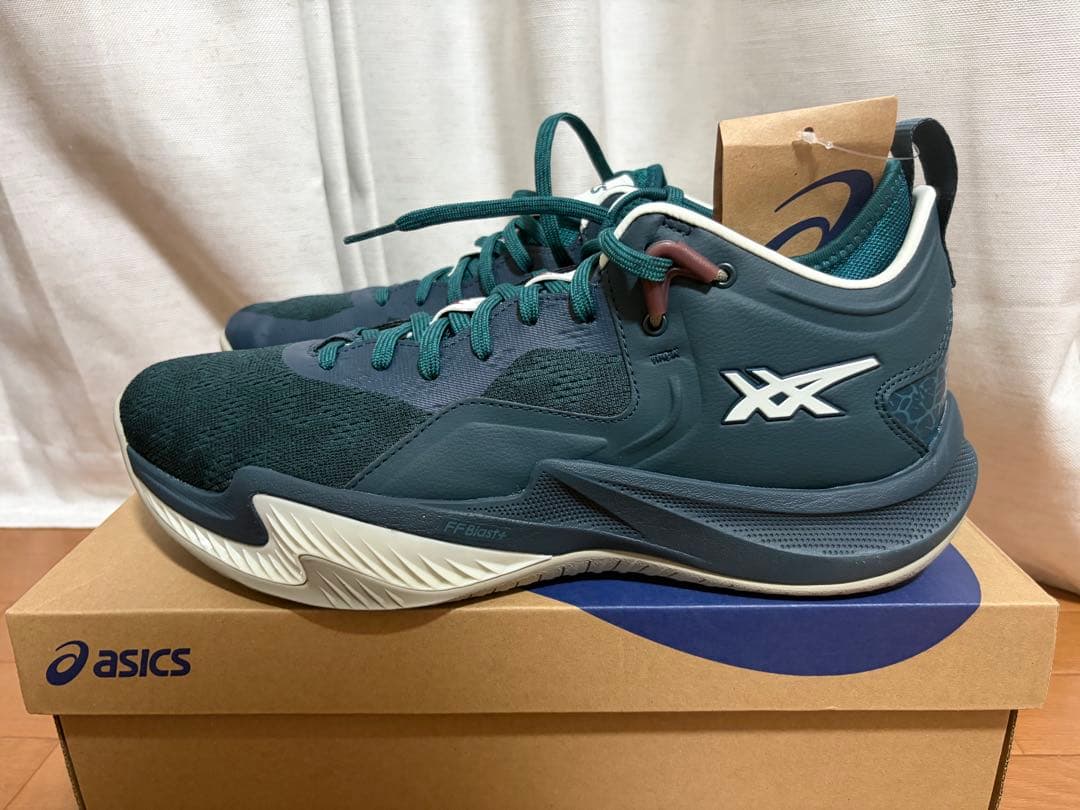 NOVA SURGE LOW 2 ノヴァサージ ロー2