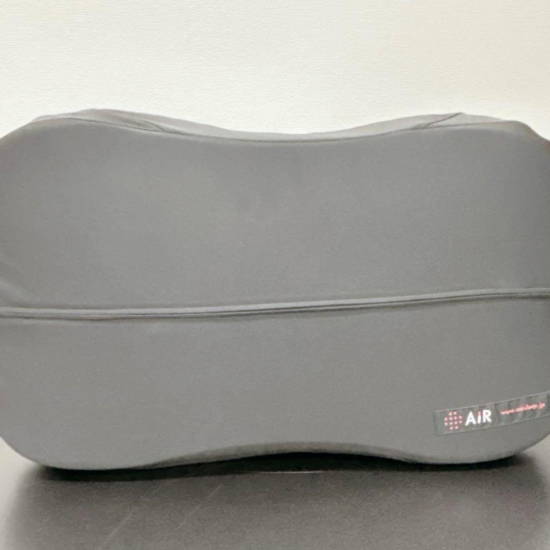 新品　エアー4DX ピロー　LOW 西川　レッド