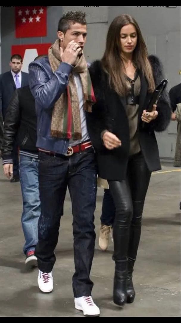 2026年新品✨GUCCIシェリーラインマフラー✨箱紙袋セット❗️グッチマフラー