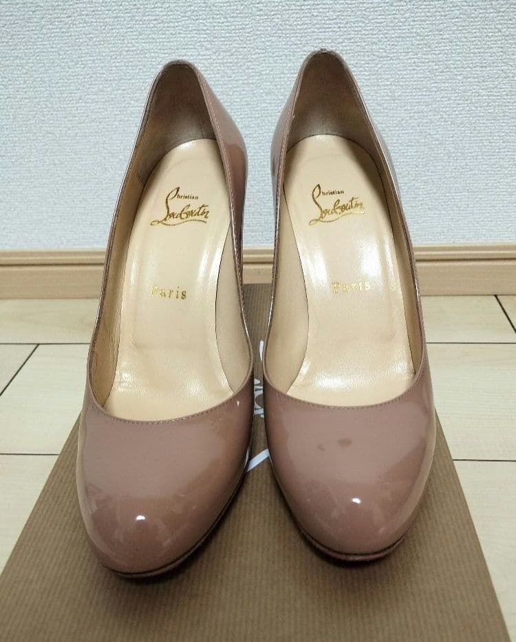 Christian Louboutin パンプスPK20 NUDE6248