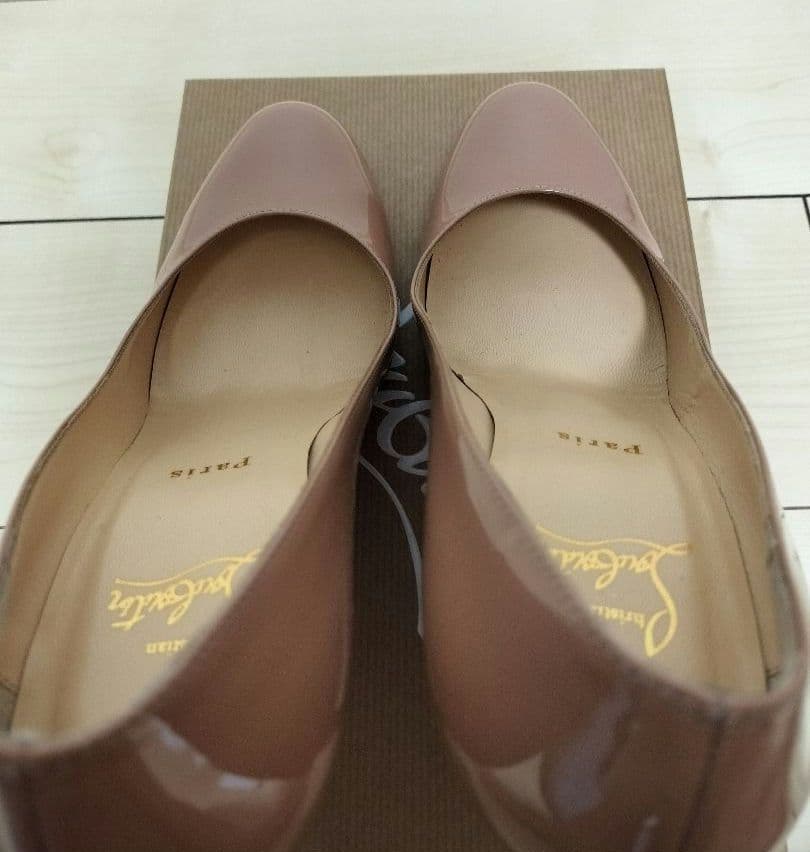 Christian Louboutin パンプスPK20 NUDE6248