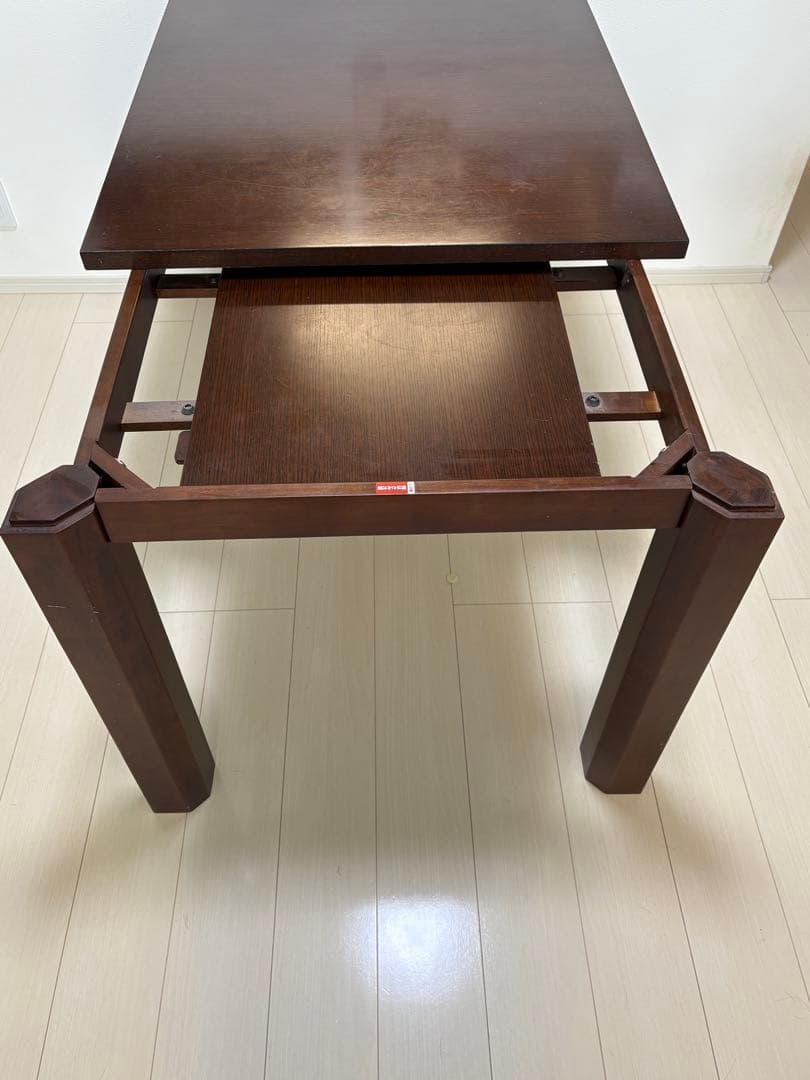 a.flat ダイニングテーブル 幅950(通常時)～1400(伸長時)