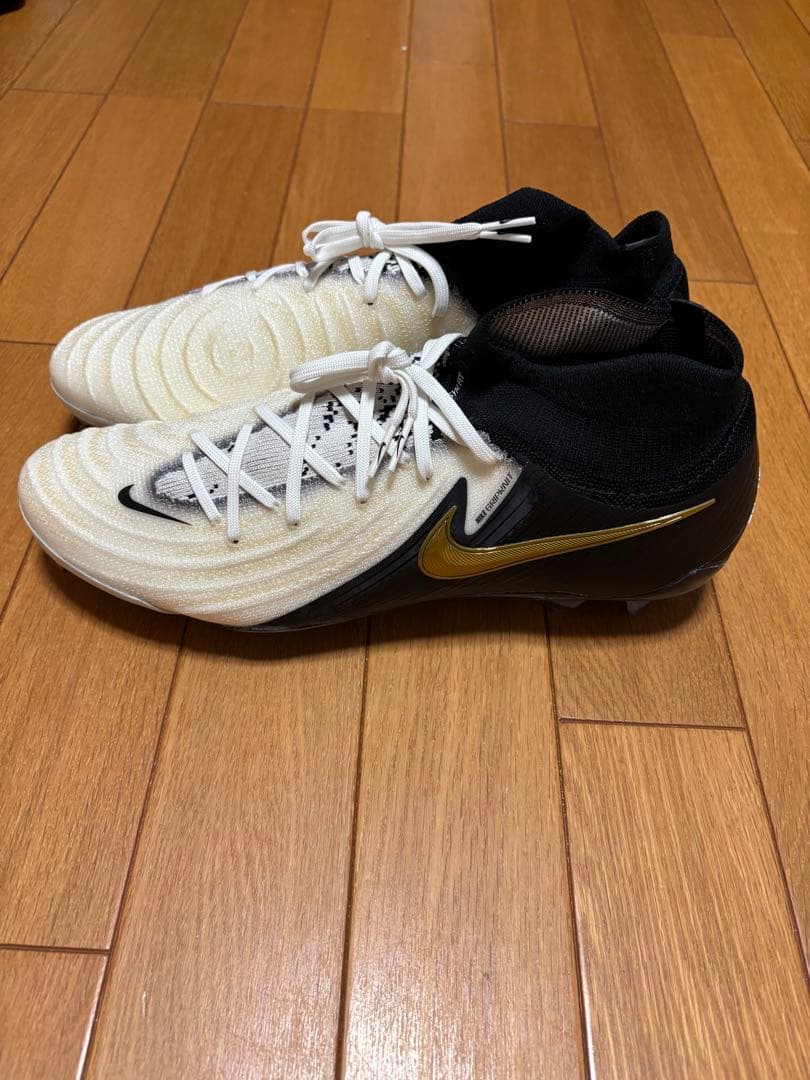 Nike Phantom Luna エリート　FG 28㎝
