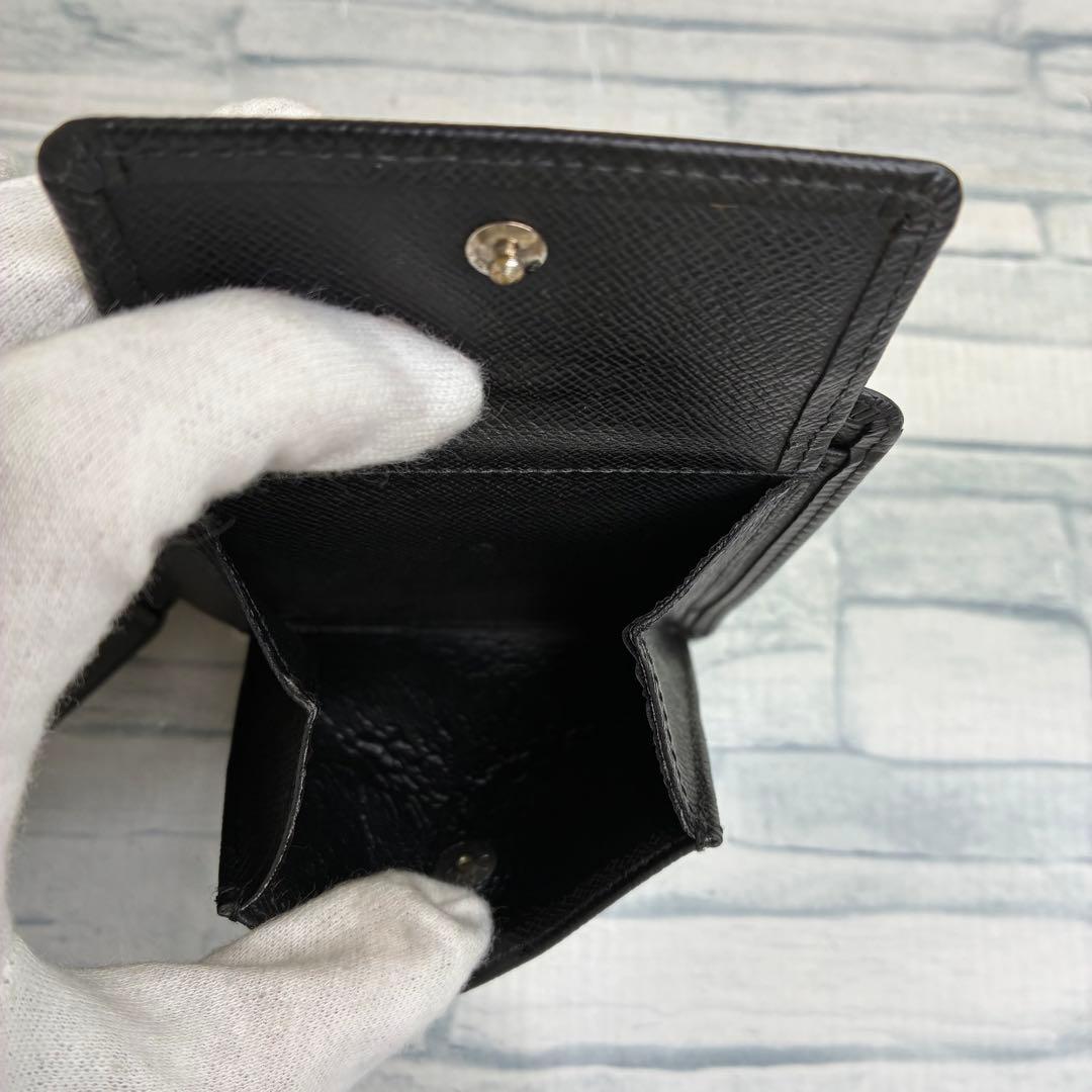 美品　60 LOUIS VUITTON ルイヴィトン　エピ　二つ折り財布