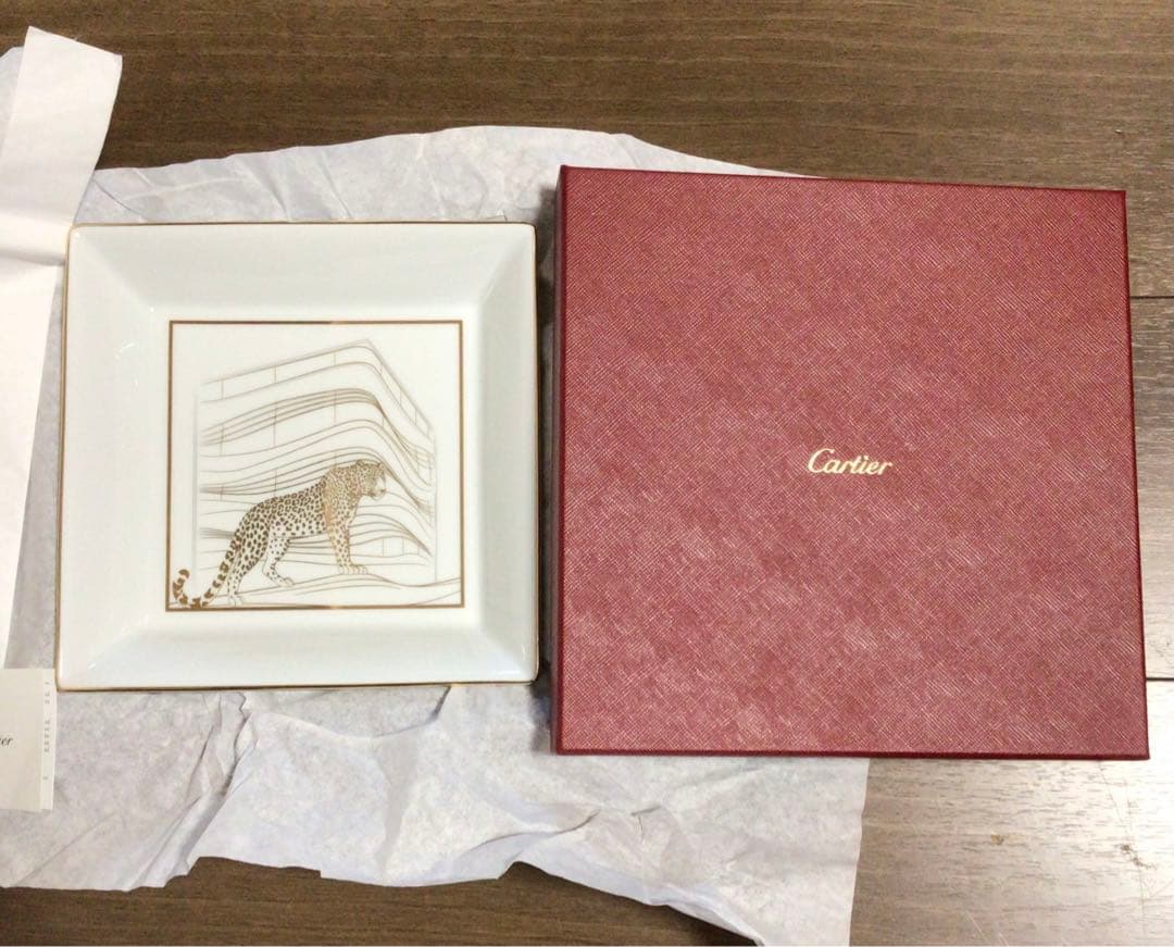「非売品」Cartier 限定プレート 約20cm 値下‼️