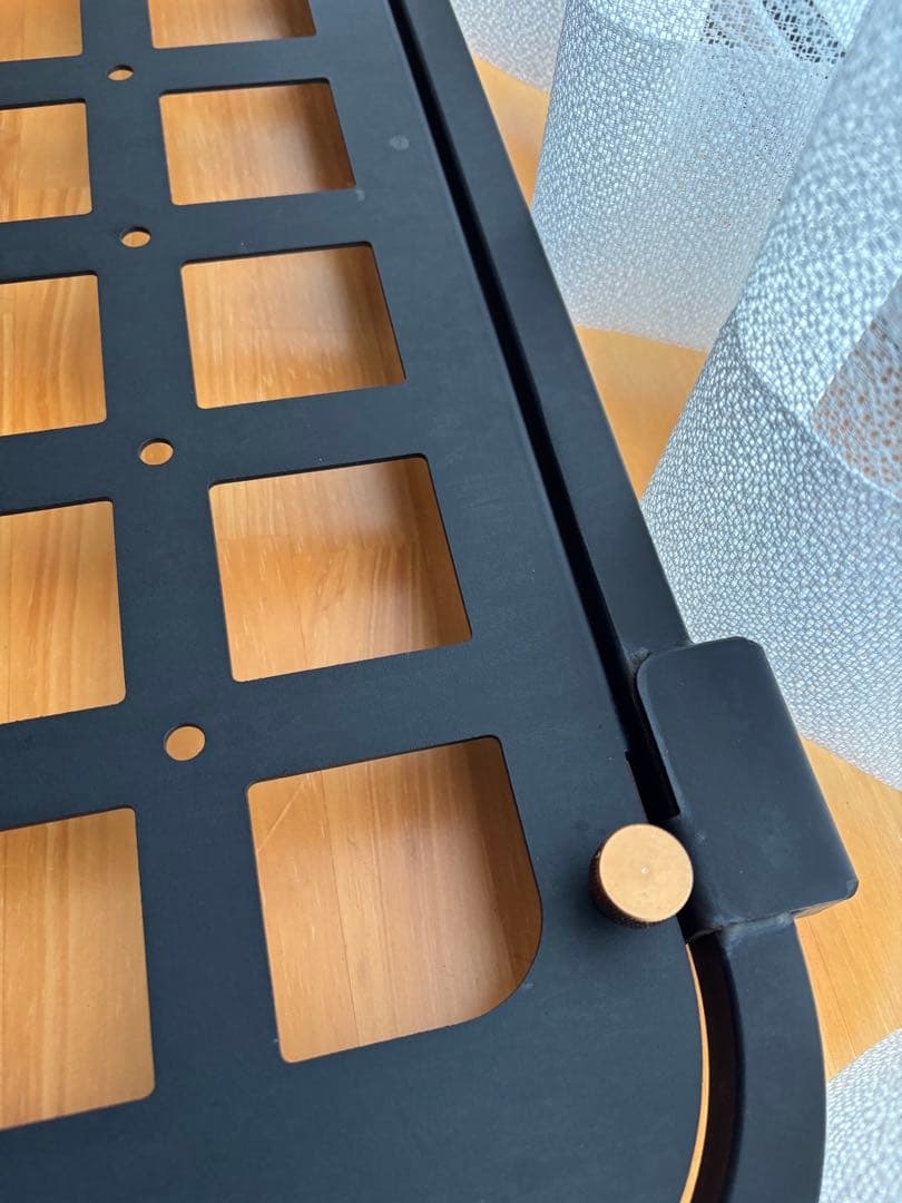 ジムニー　リアウィンドウラック